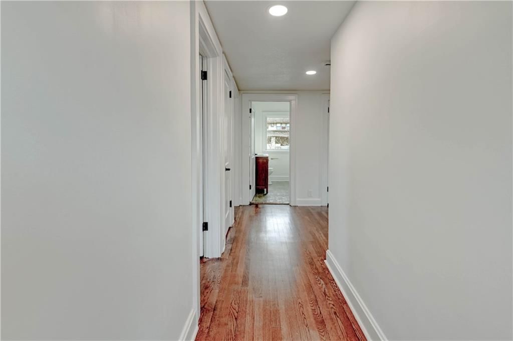 426 W 57th Street — photo 32