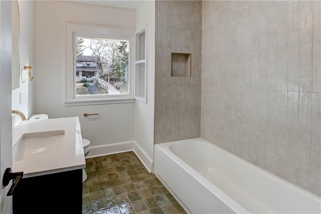 426 W 57th Street — photo 48