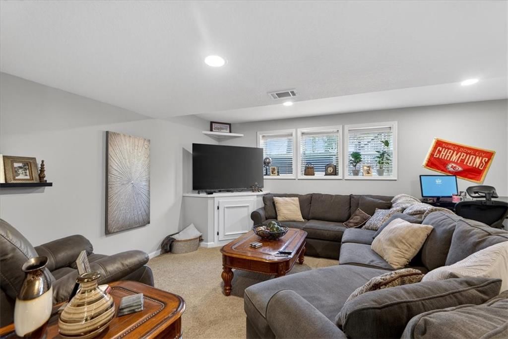 12811 Connell Street — photo 49