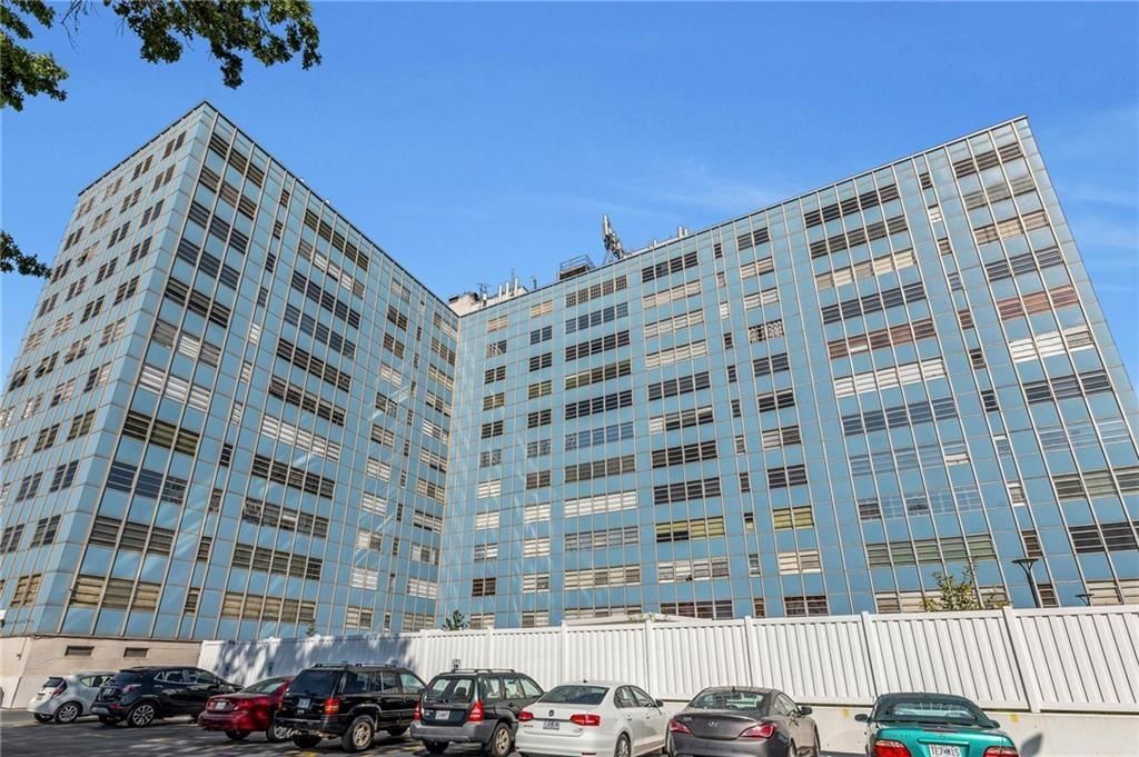 333 W meyer Boulevard — photo 27