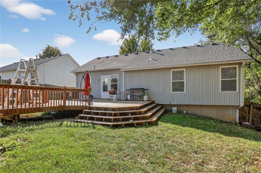 4507 N Fuller Avenue — photo 20