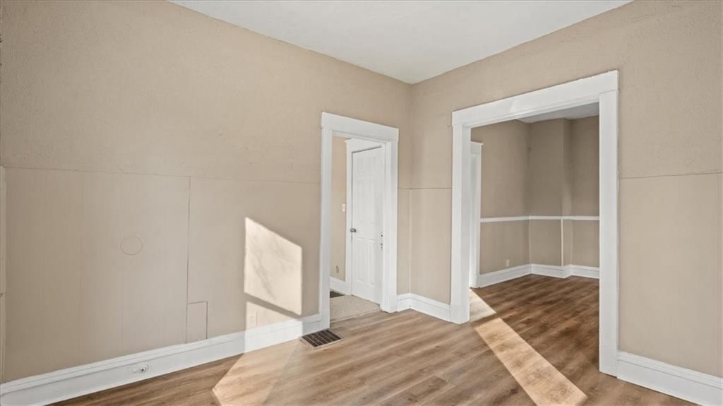 722 Everett Avenue — photo 2