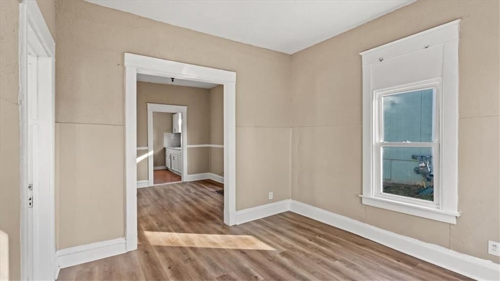 722 Everett Avenue — photo 3