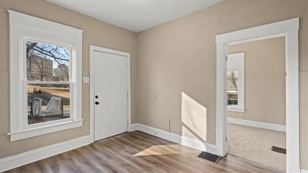 722 Everett Avenue — photo 6