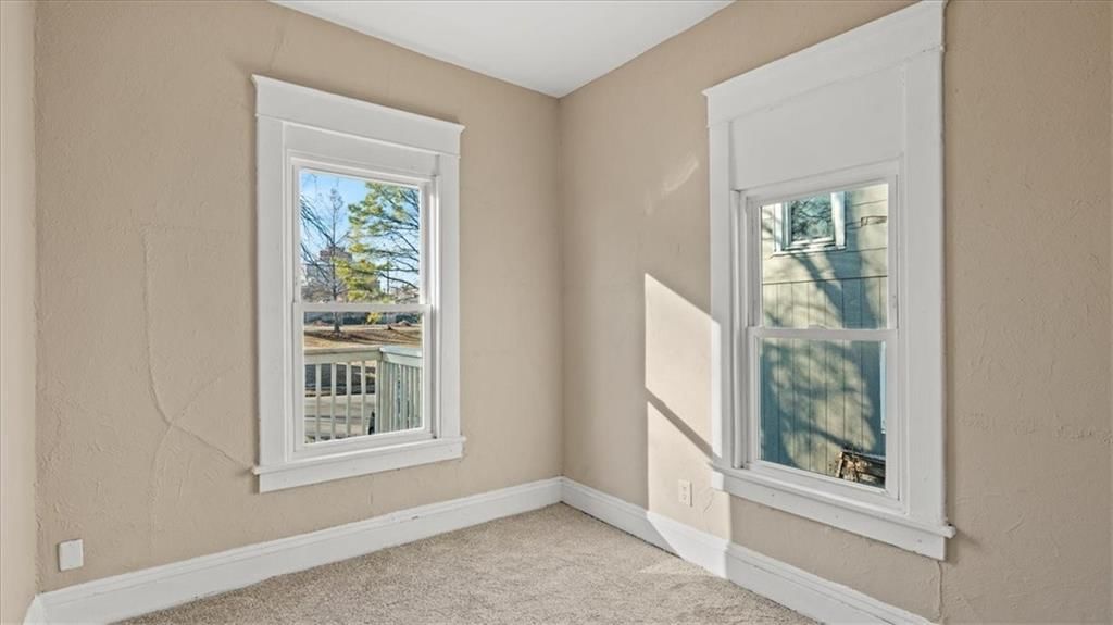 722 Everett Avenue — photo 7