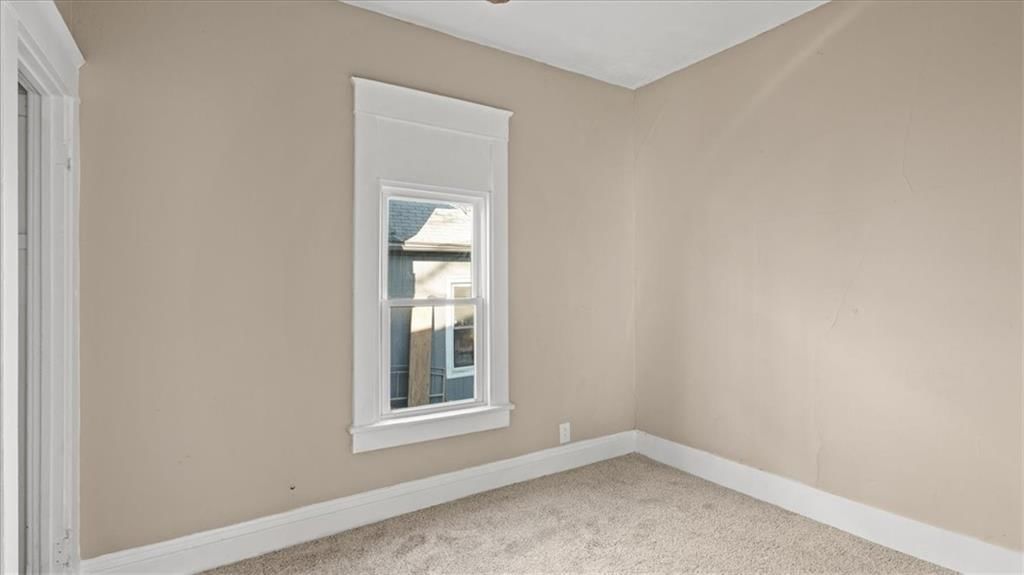 722 Everett Avenue — photo 13