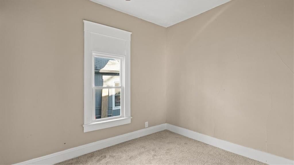 722 Everett Avenue — photo 14