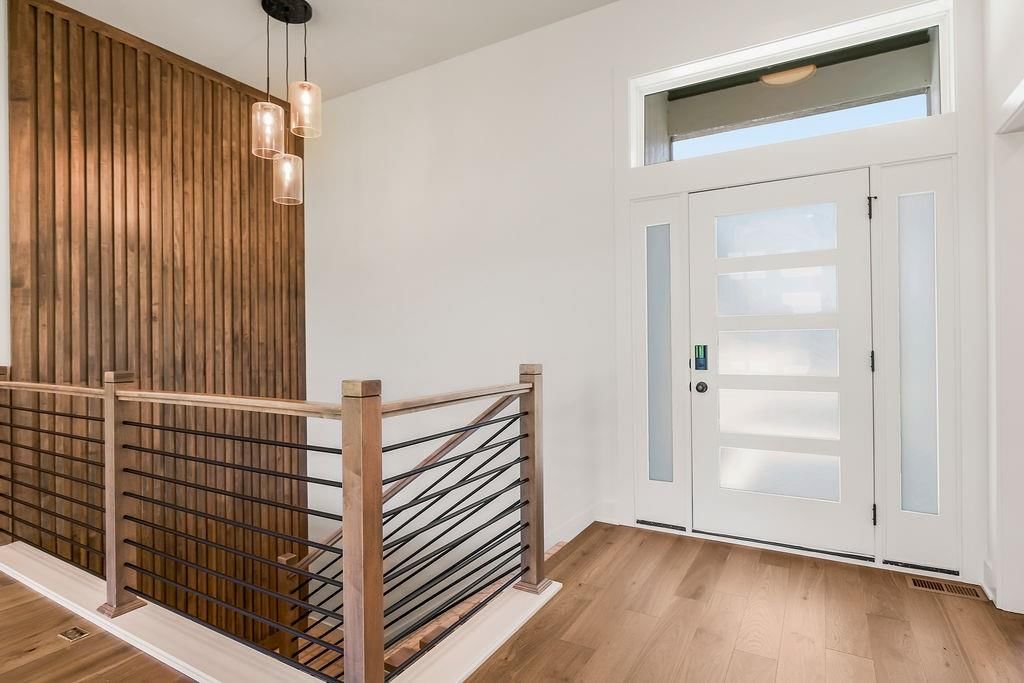 2233 SW Heartland Court — photo 3