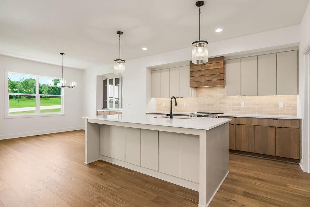 2233 SW Heartland Court — photo 7