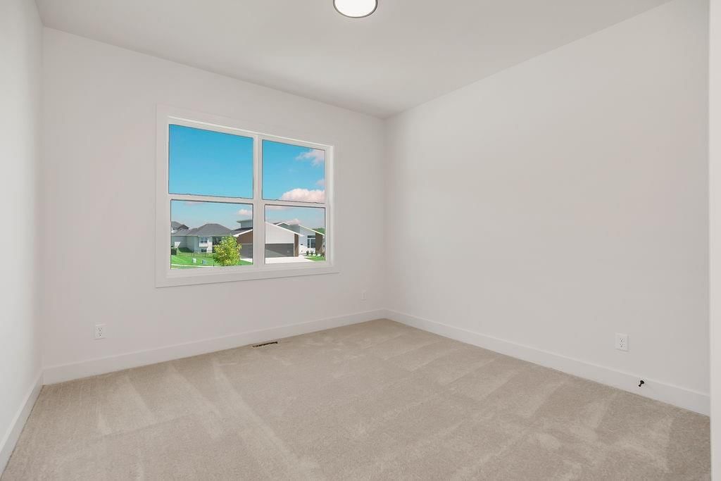 2233 SW Heartland Court — photo 24