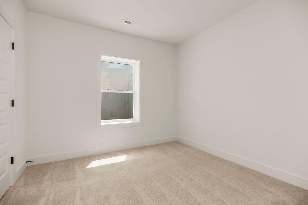 2233 SW Heartland Court — photo 25