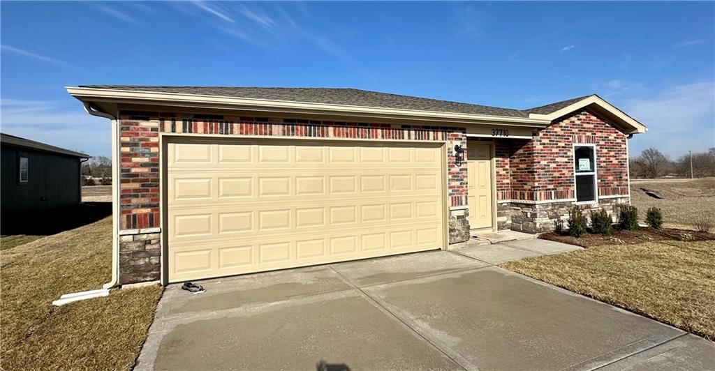 37710 W 207th Terrace, Edgerton, KS