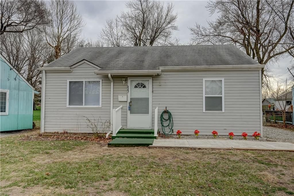 523 E Nettleton Avenue — photo 2