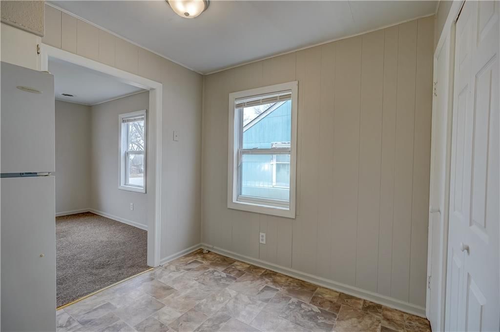 523 E Nettleton Avenue — photo 13