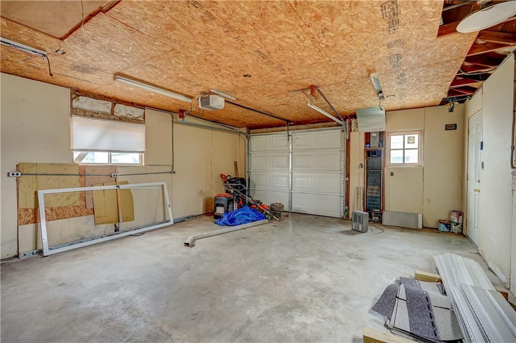 523 E Nettleton Avenue — photo 22