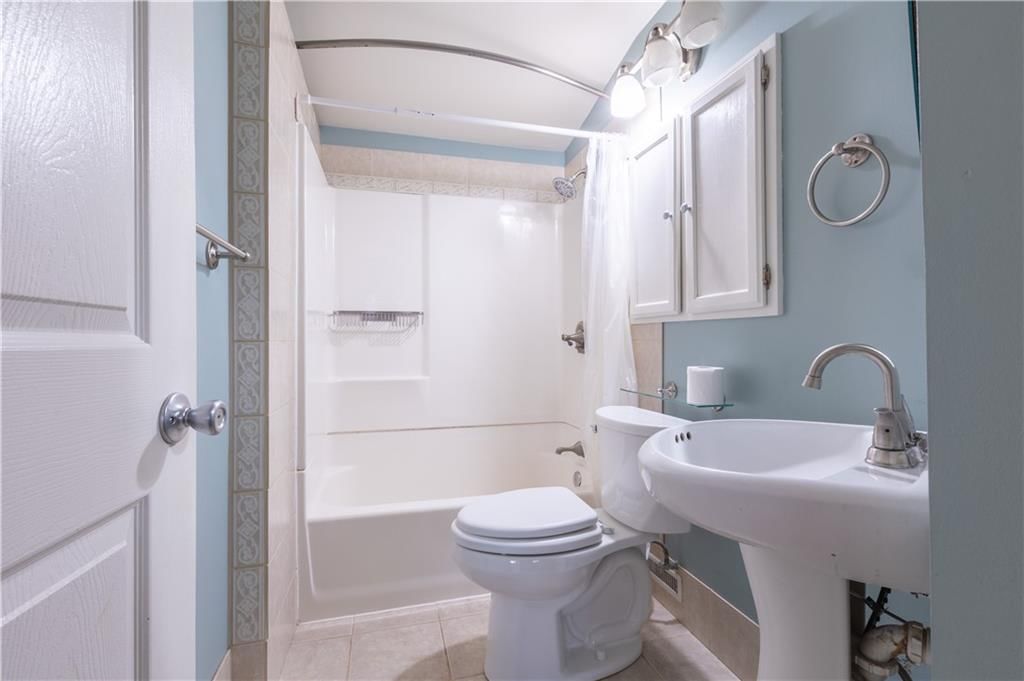 7903 NW Avalon Street — photo 13