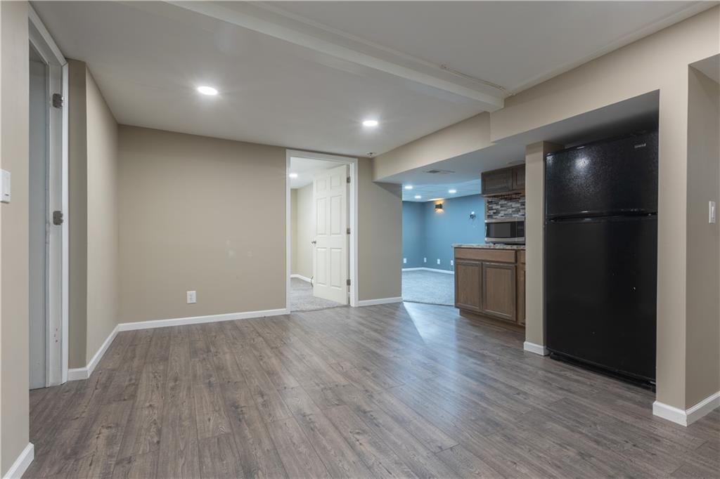 7903 NW Avalon Street — photo 23