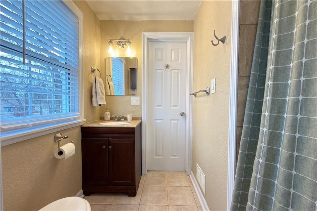 7308 Campbell Street — photo 20