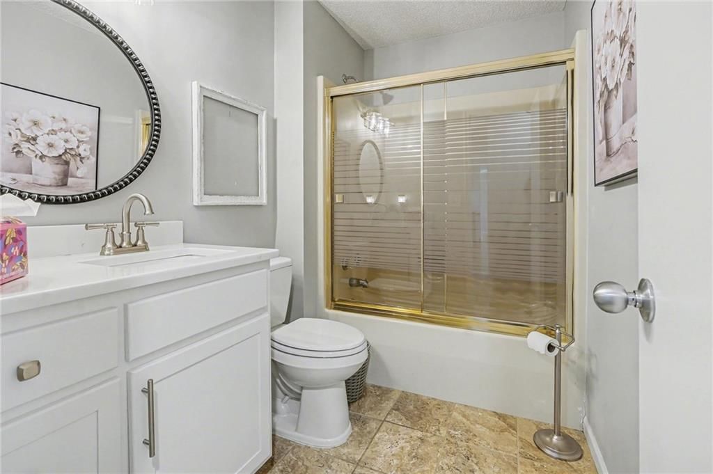 833 Park Avenue — photo 21