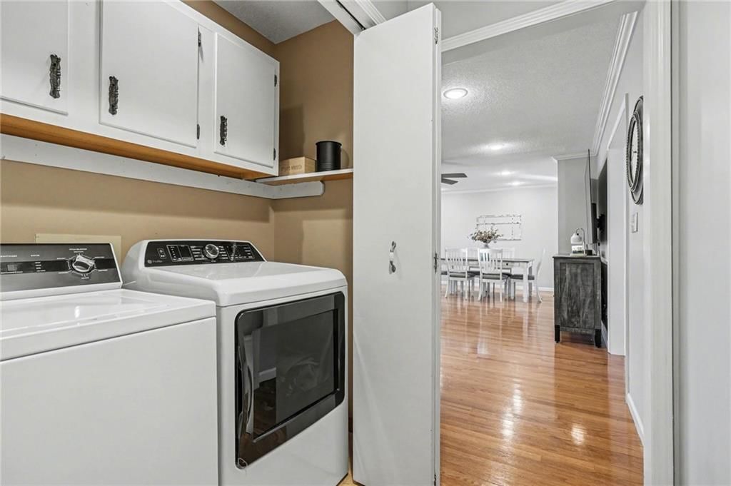 833 Park Avenue — photo 22