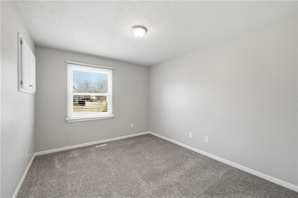 10804 W 76th Street — photo 12
