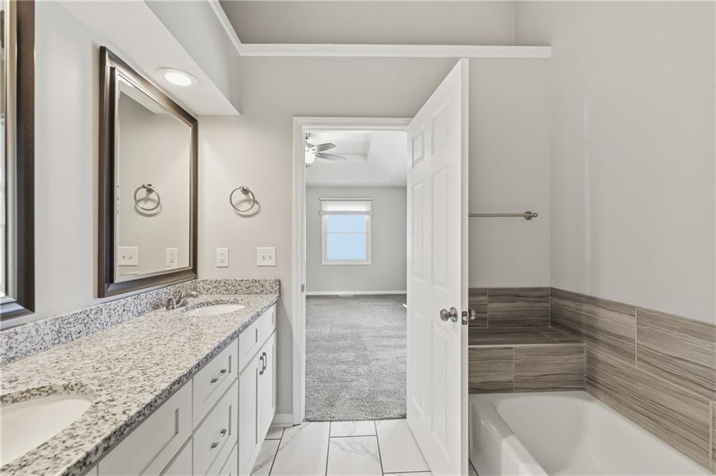 10804 W 76th Street — photo 16