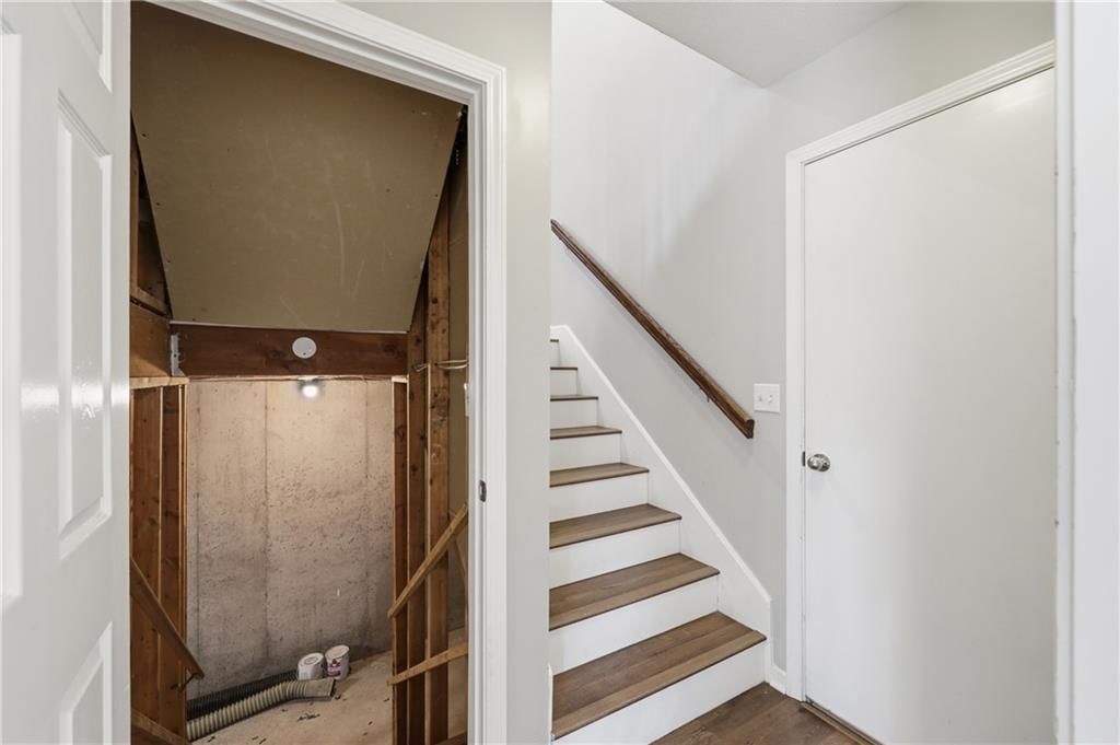 10804 W 76th Street — photo 18