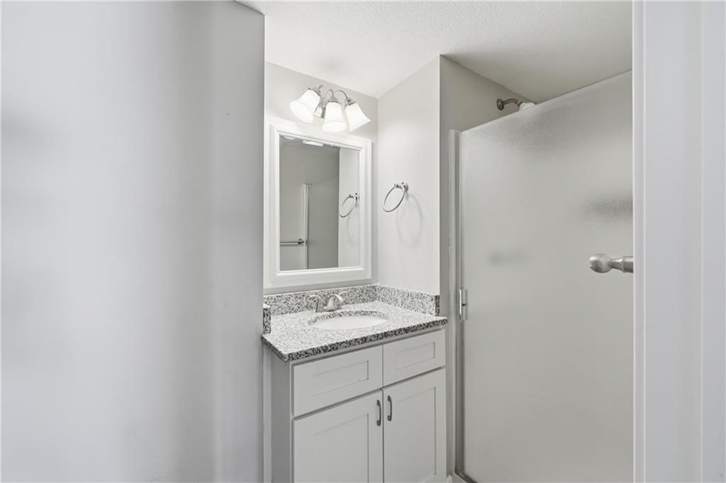 10804 W 76th Street — photo 21