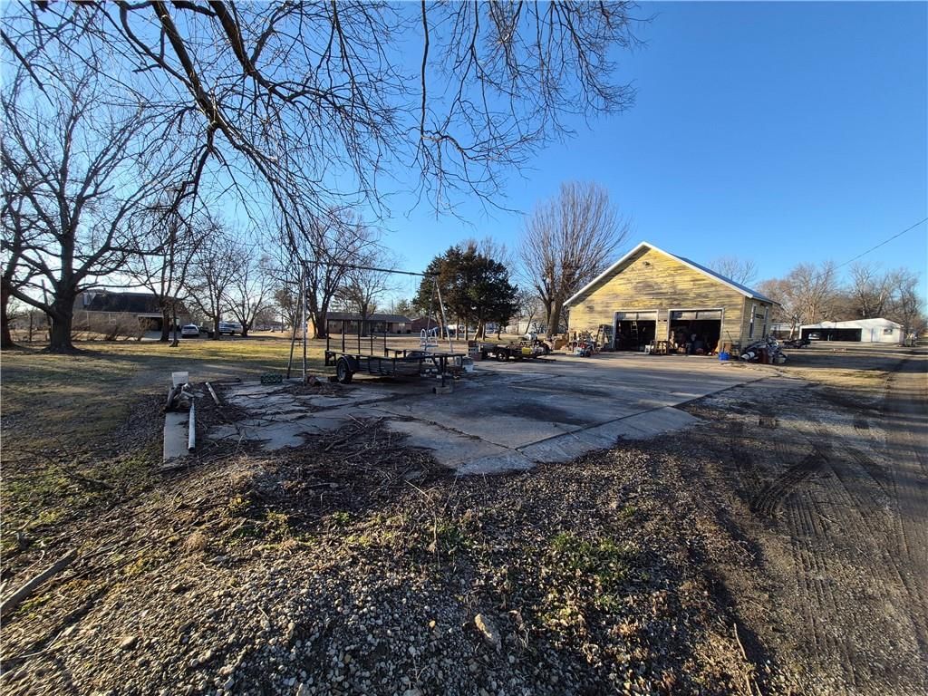 423 S Chestnut N/A — photo 13