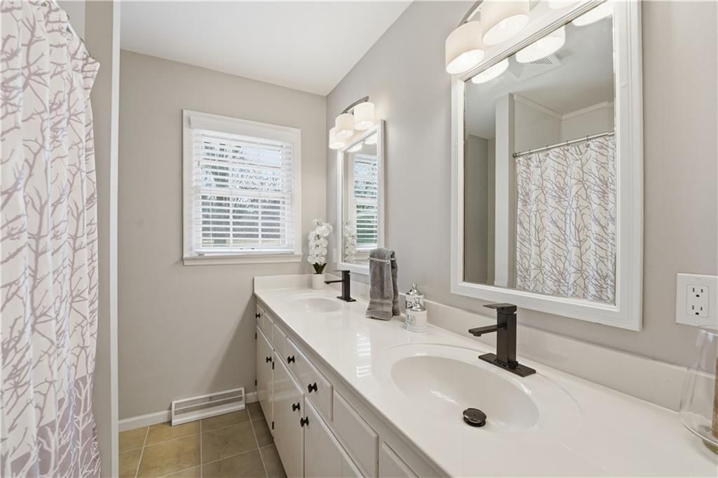 3601 Shady Bend Drive — photo 16