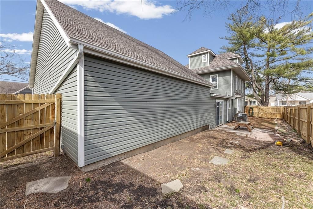 501 E Shawnee Street — photo 46