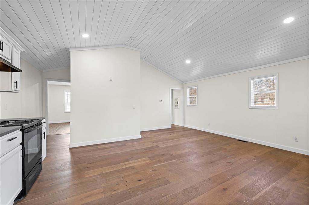 1128 Quincy Street — photo 7