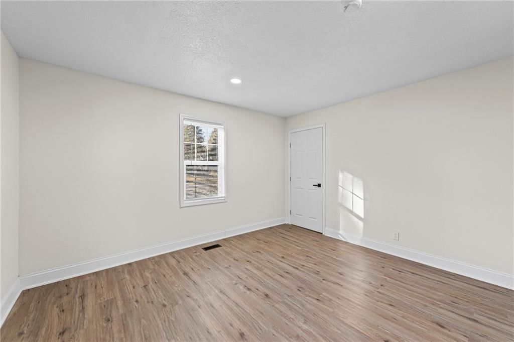 1128 Quincy Street — photo 10