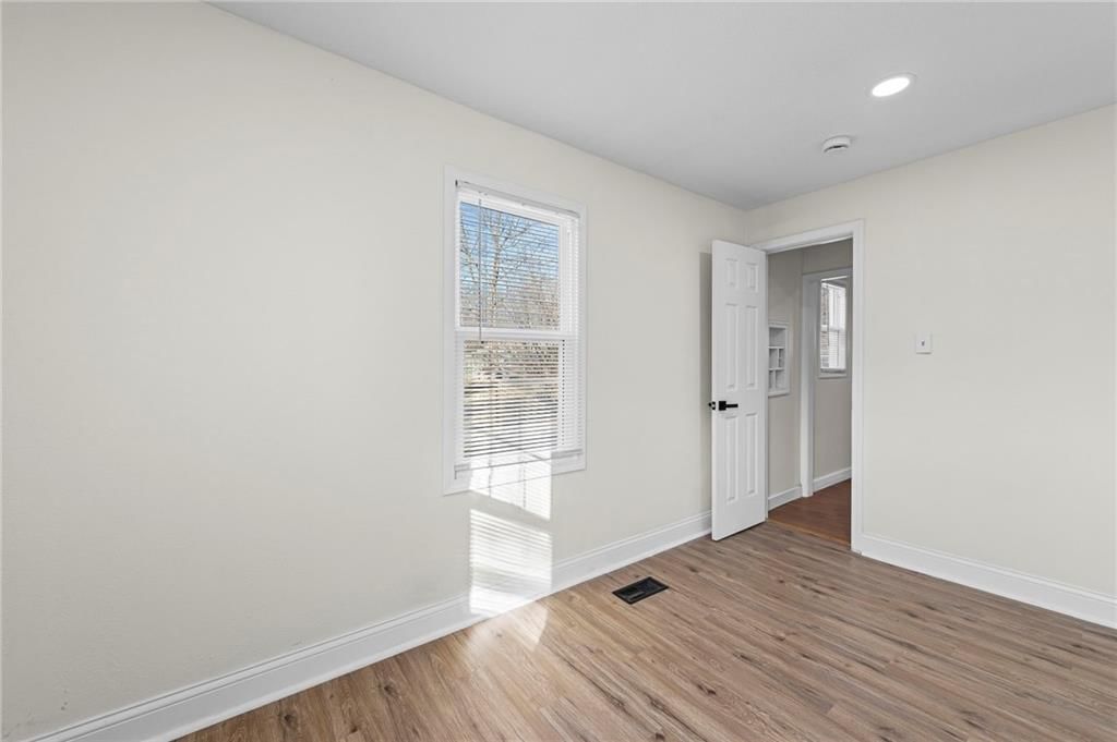 1128 Quincy Street — photo 13