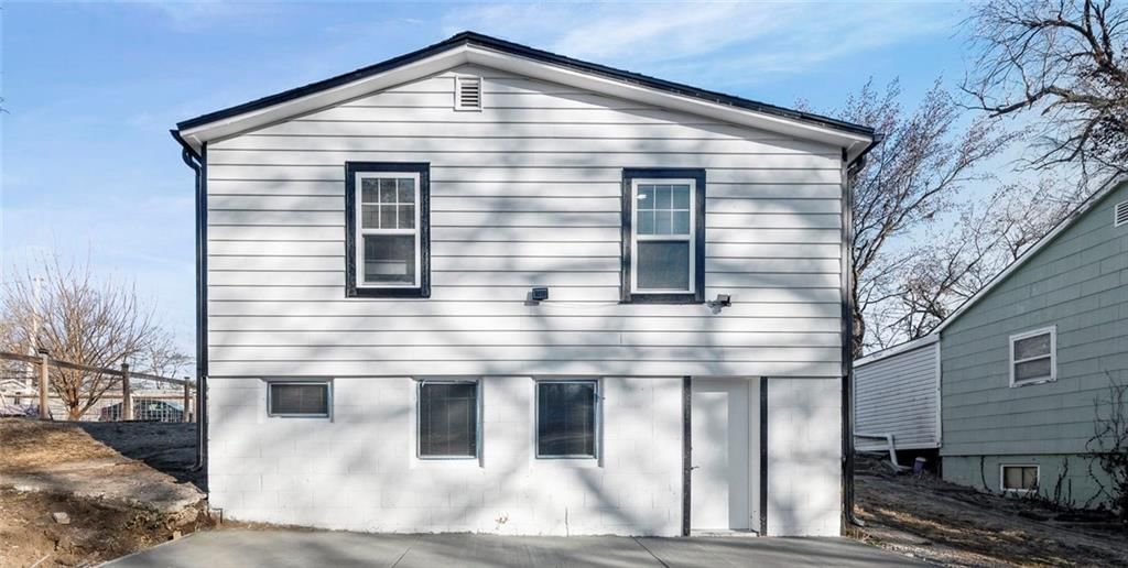 1128 Quincy Street — photo 23