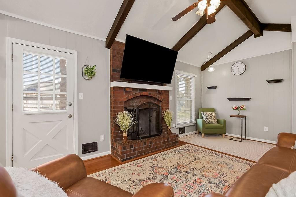 6201 Hallet Street — photo 8