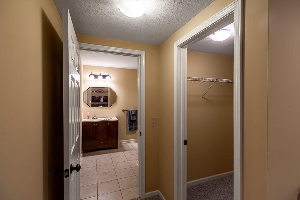 4207 Hidden Valley Drive — photo 45