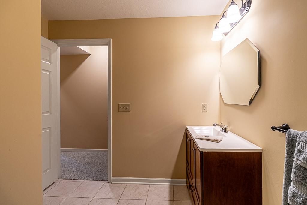 4207 Hidden Valley Drive — photo 47