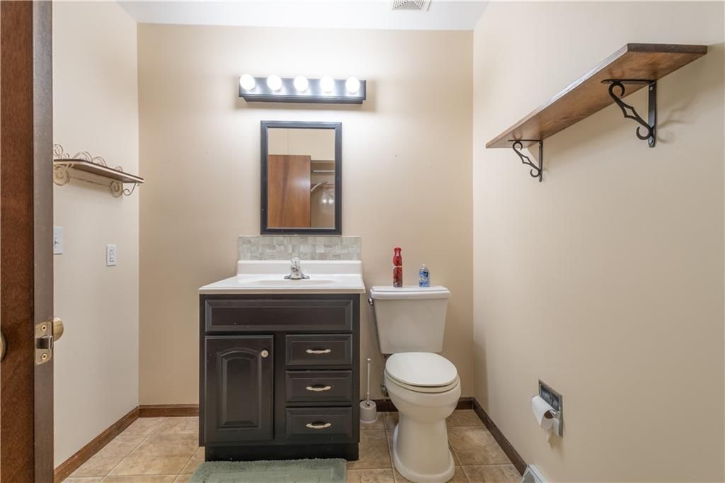 4514 Alpha Lane — photo 32