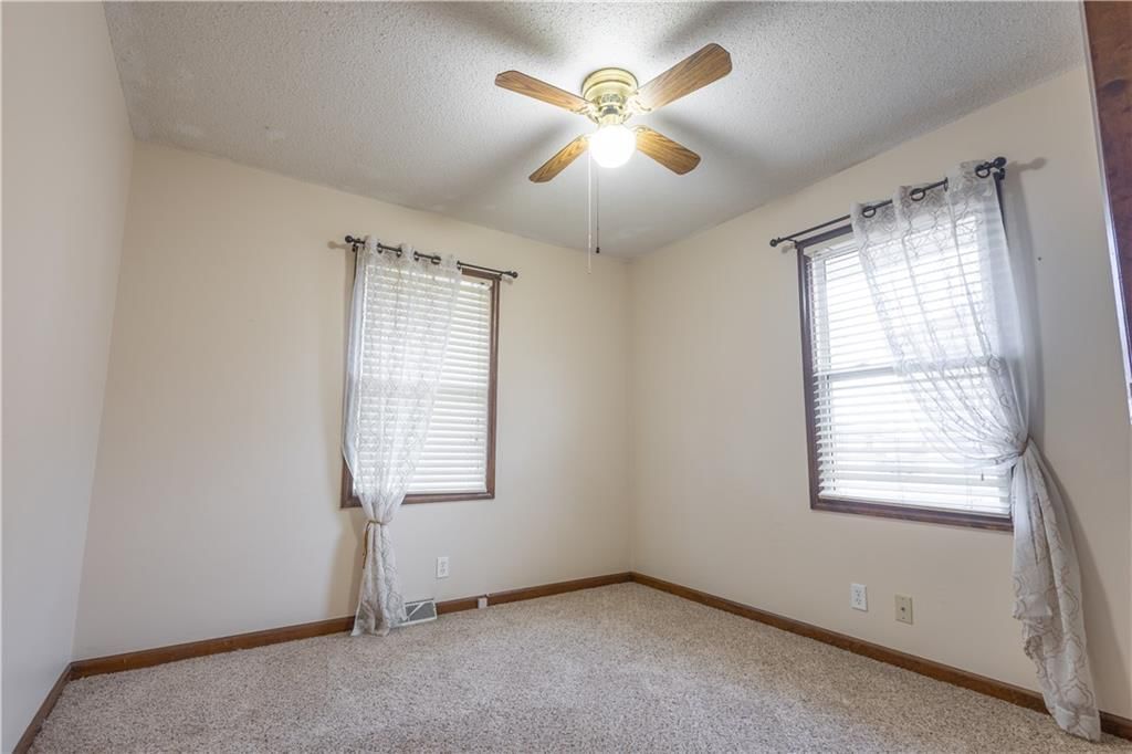4514 Alpha Lane — photo 40