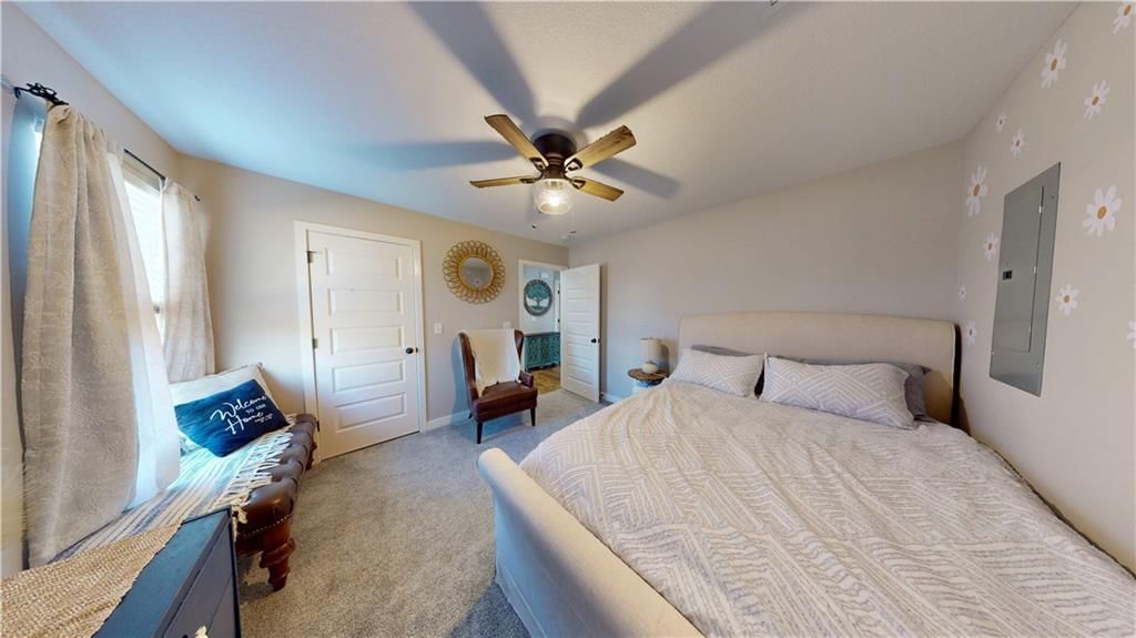 325 E Dryden Street — photo 16