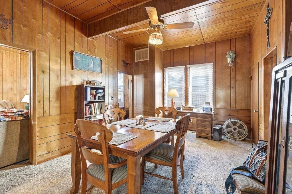 107 N EDDY Street — photo 11