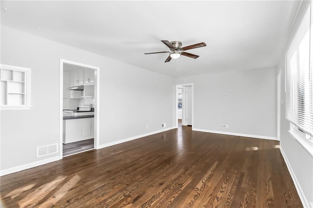 2601 S Hardy Avenue — photo 6