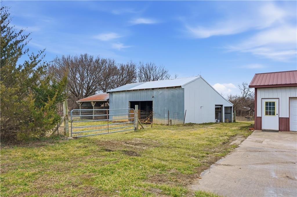 31710 Rockville Road — photo 38