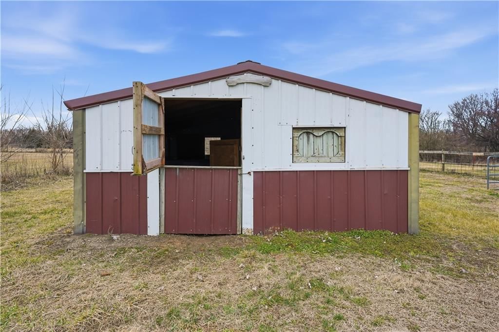 31710 Rockville Road — photo 48