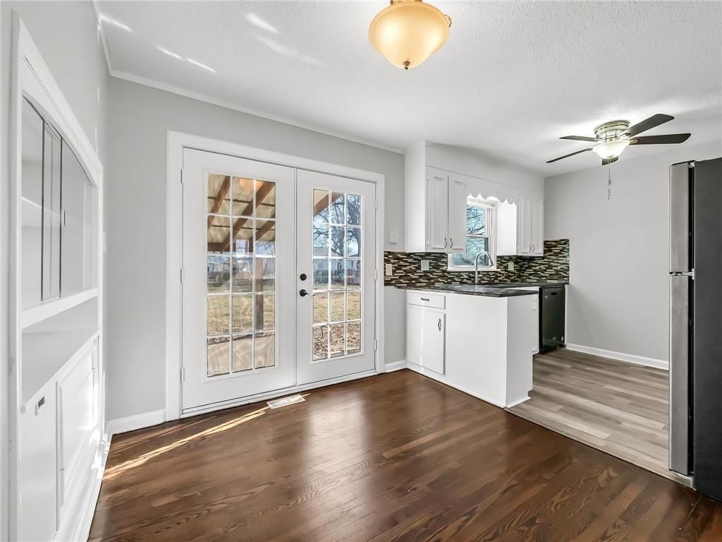 1219 N Atherton Road — photo 7