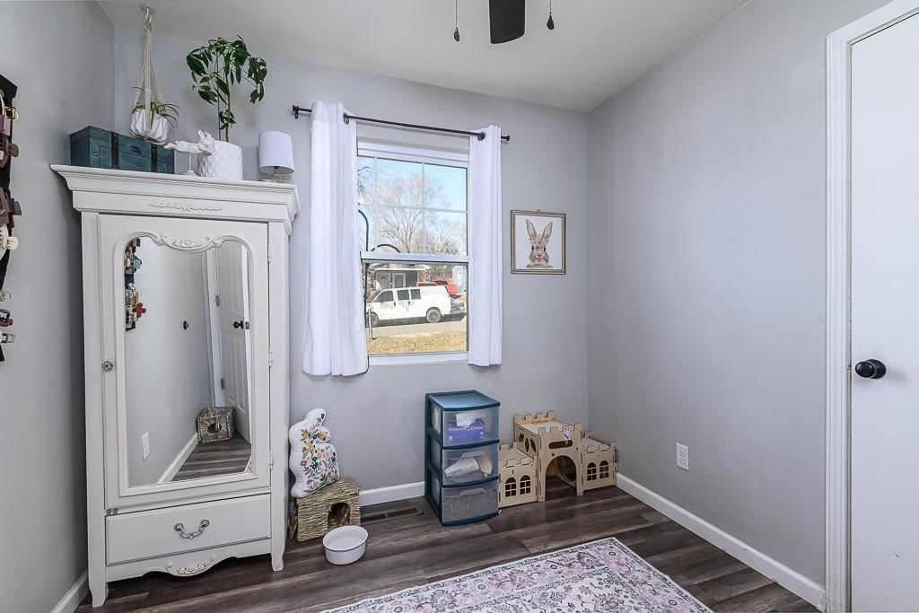 2613 S 49th Street — photo 14