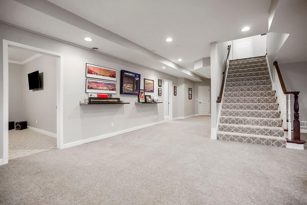 12400 Pembroke Lane — photo 50