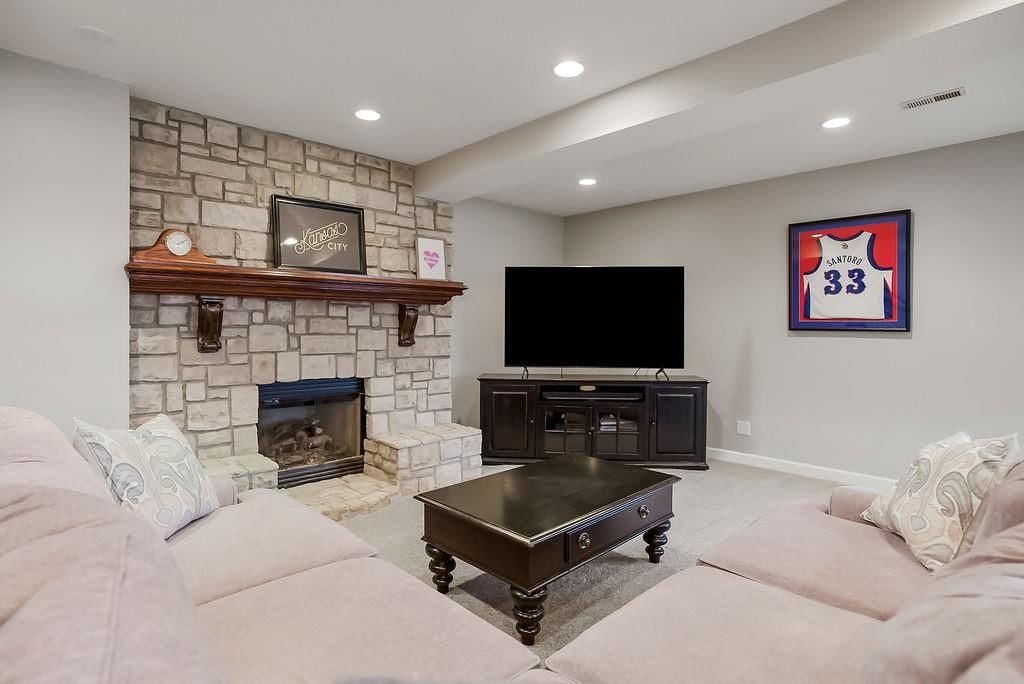 12400 Pembroke Lane — photo 53