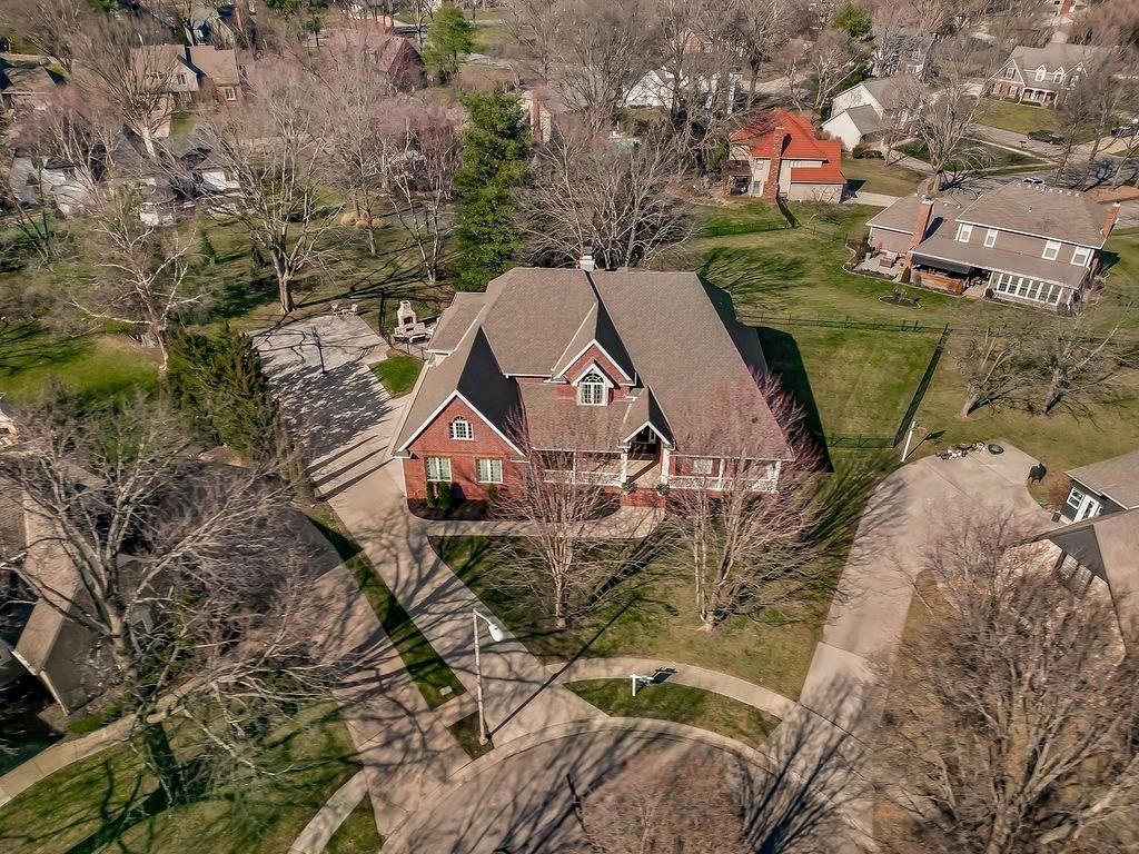 12400 Pembroke Lane — photo 72